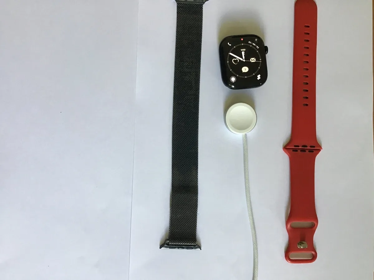 Apple Watch - Image 2