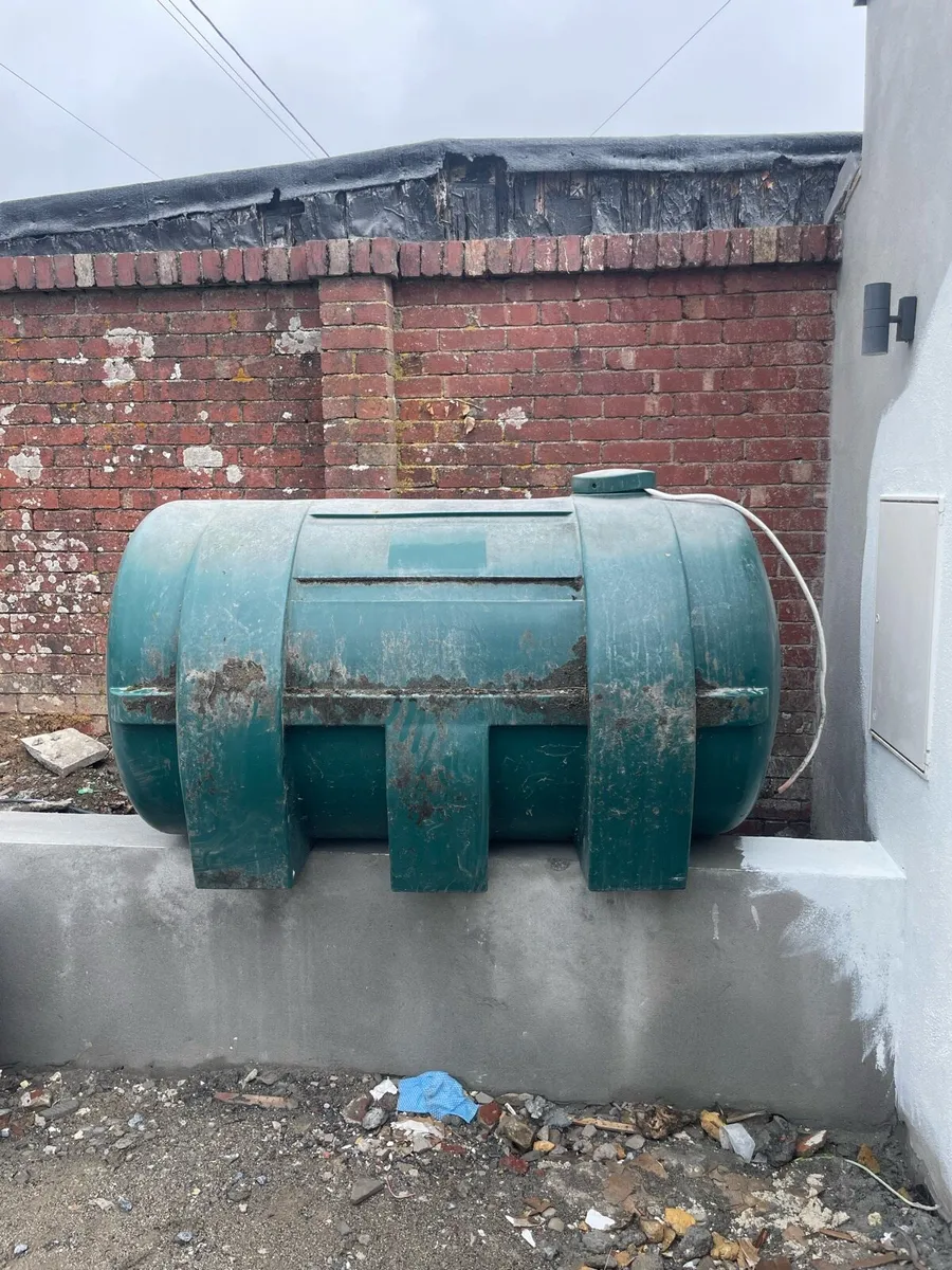 Oil Tank