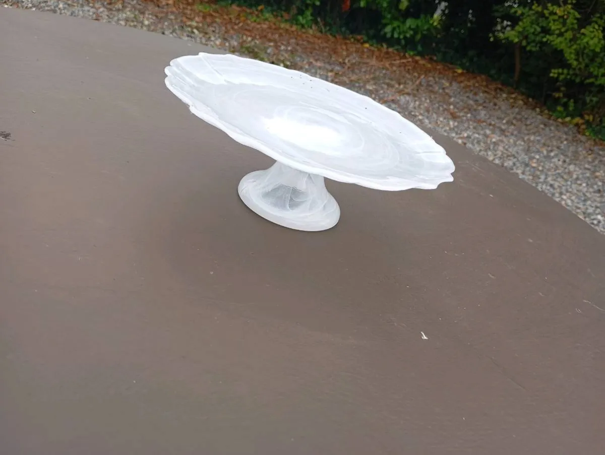 Milk Glass Small Cake stand - Image 2