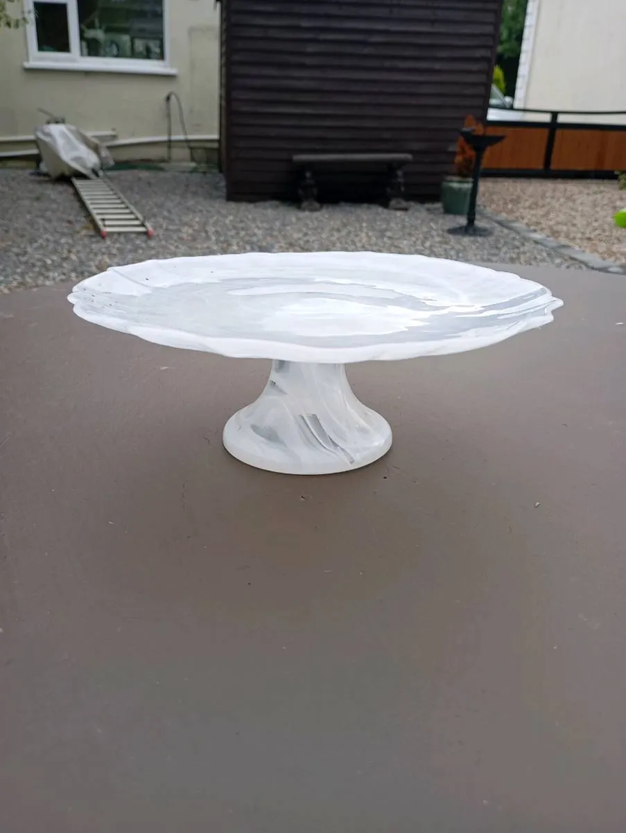 Milk Glass Small Cake stand - Image 1