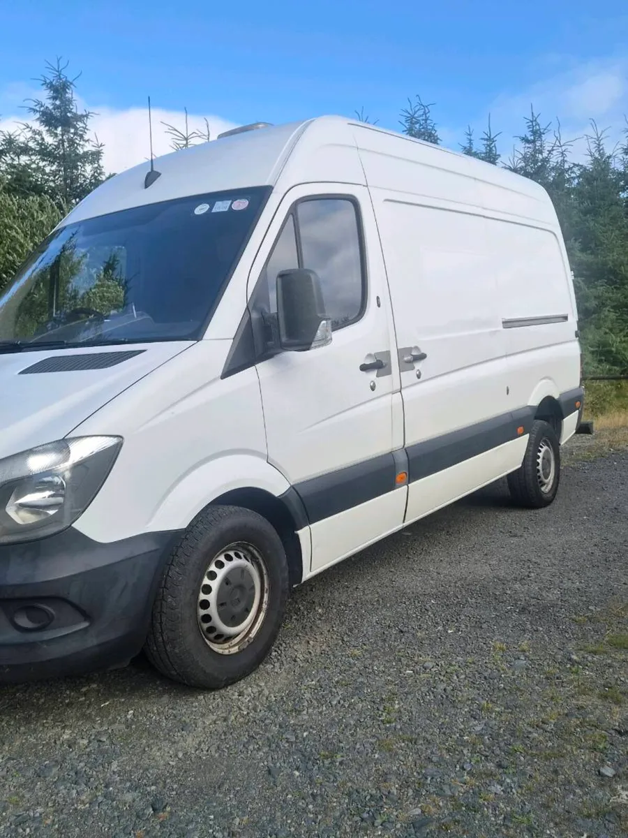 Mercedes Sprinter - Image 4