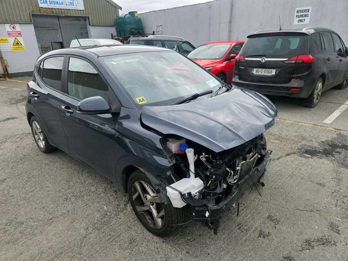 2023 hyundai i10 damaged repairable - Image 1