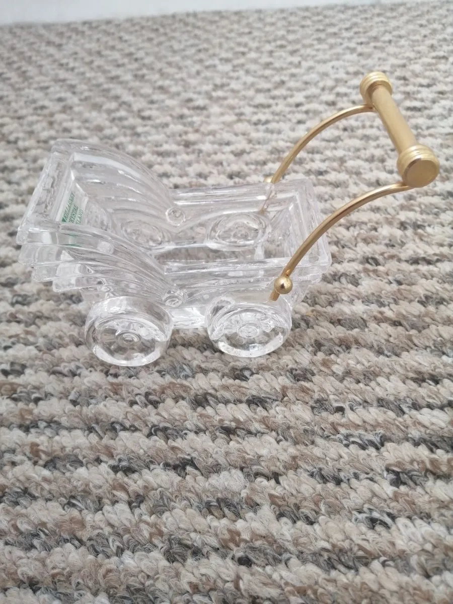 Kilarney crystal pram - Image 2