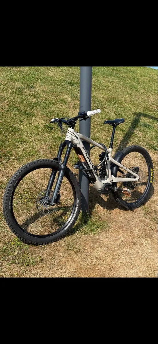 Focus Sam2 — 170mm Enduro E-bike / Upgraded - Image 2