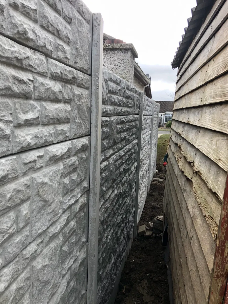 Concrete wall, Low maintenance fence - Image 2