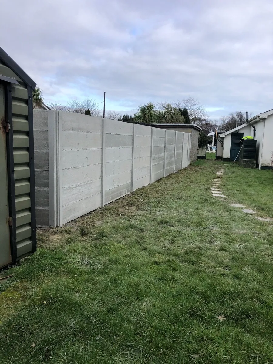 Concrete wall, Low maintenance fence - Image 3