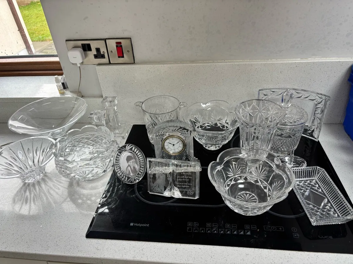 Waterford, Galway and Killarney Crystal - Image 3