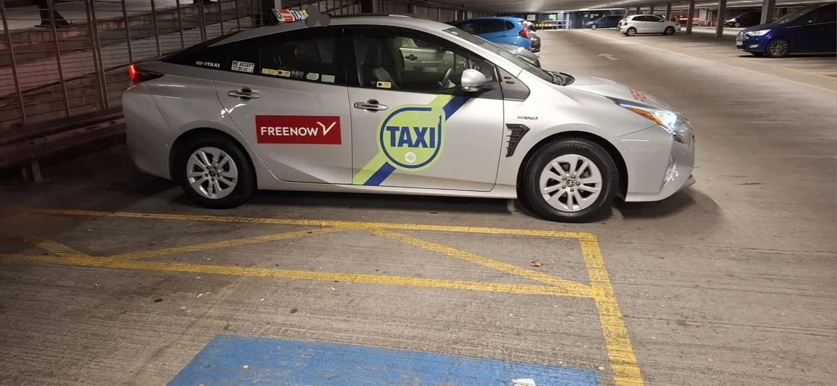 Taxi Toyota Prius for rent - Image 2