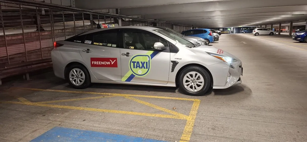 Taxi Toyota Prius for rent - Image 3