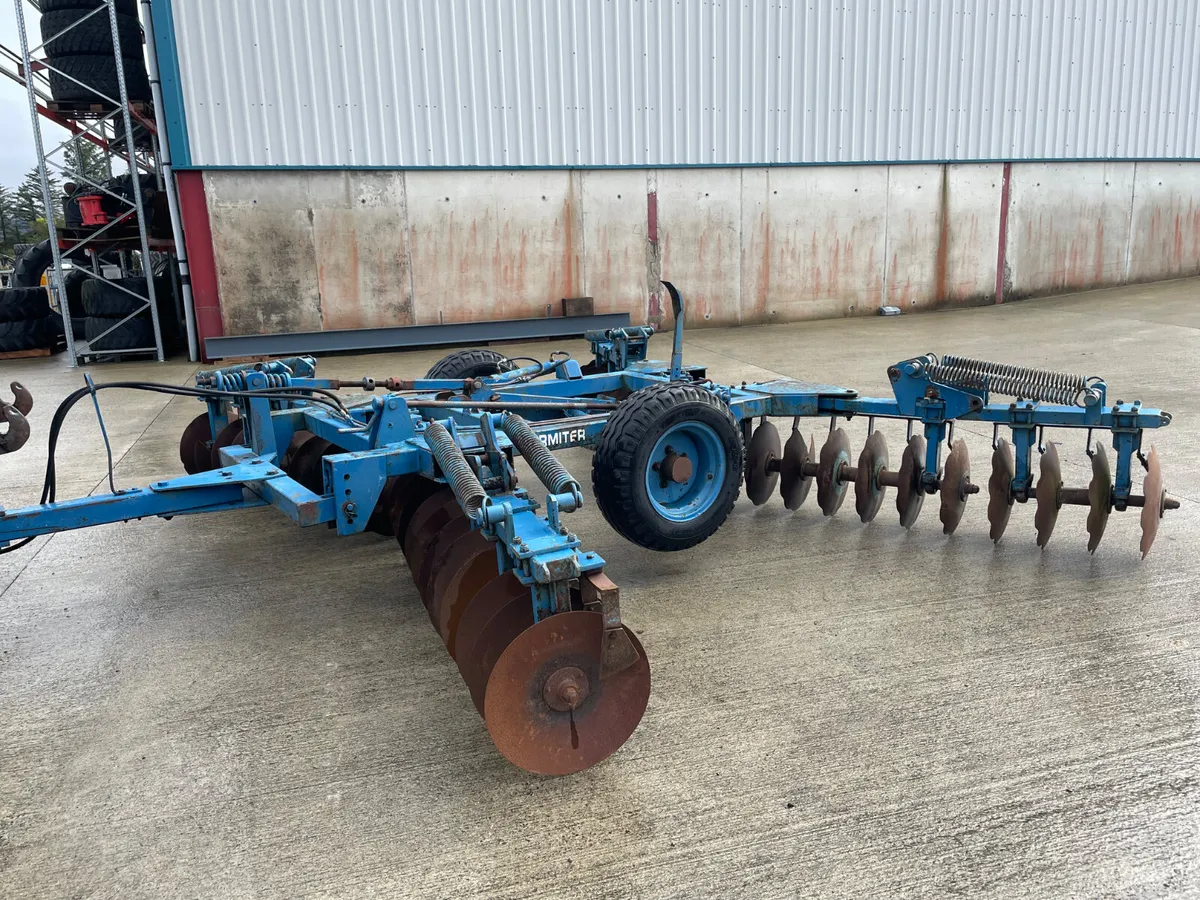 Parimeter Trailed Disc Harrow - Image 1