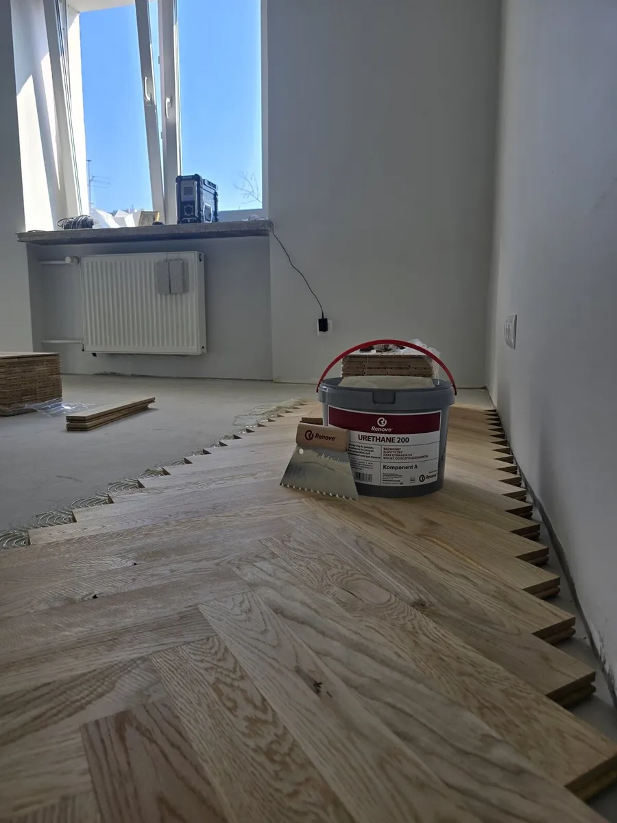 Herringbone Parqet Oak Flooring - Image 3