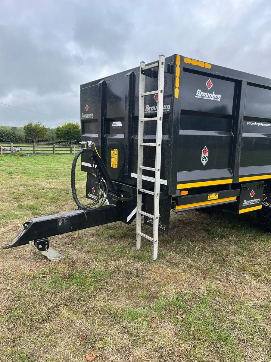Broughan 20ft root crop trailer - Image 4