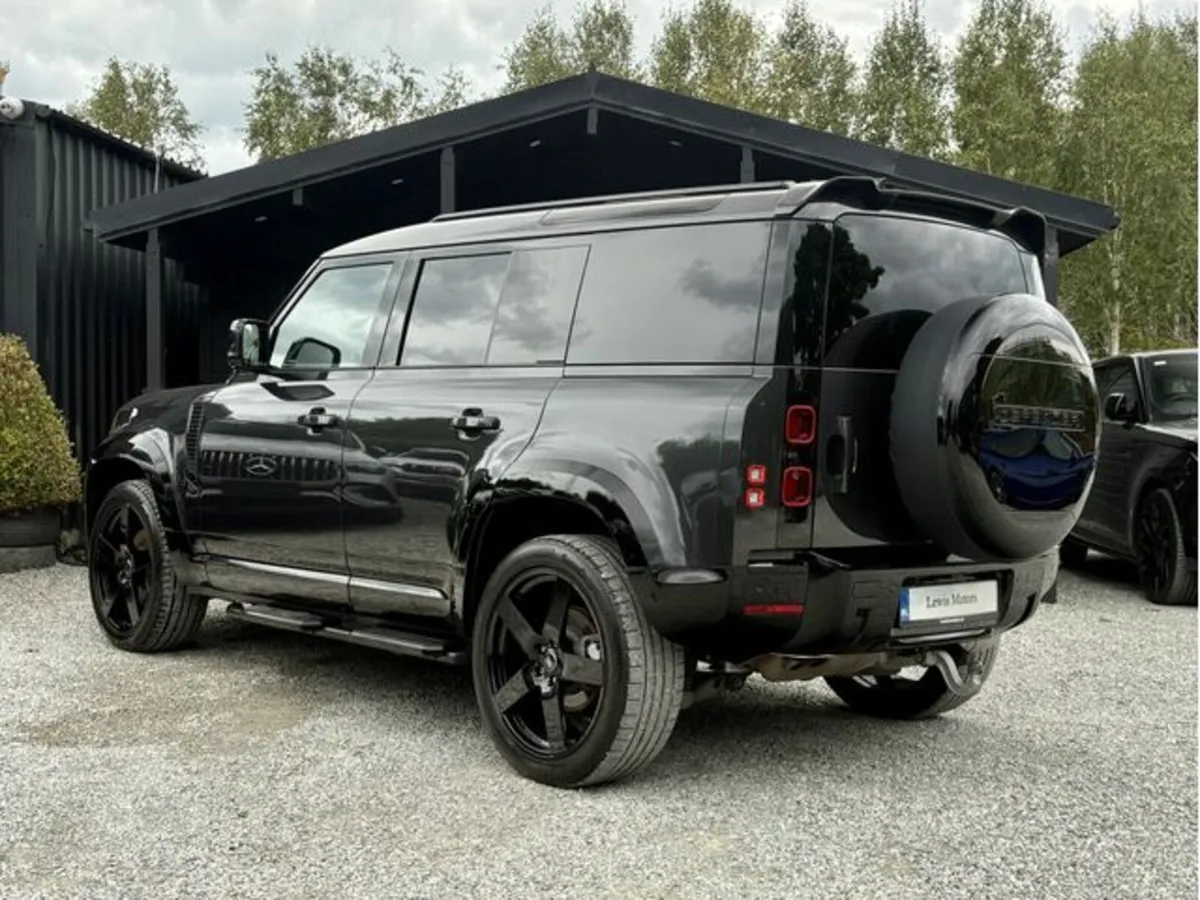 Land Rover Defender 110 COMMERCIAL 3.0D PRICE EX V - Image 4