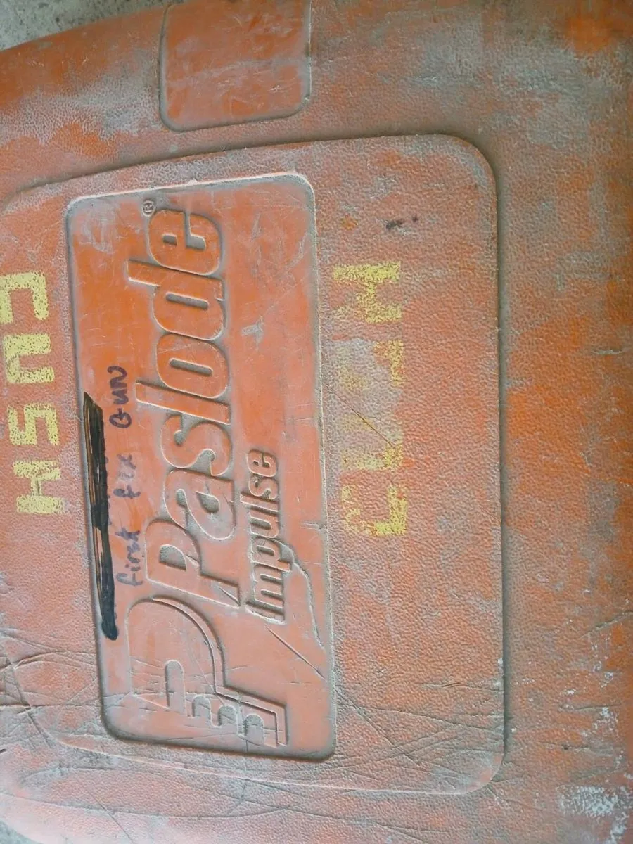 2  nail guns - Image 4