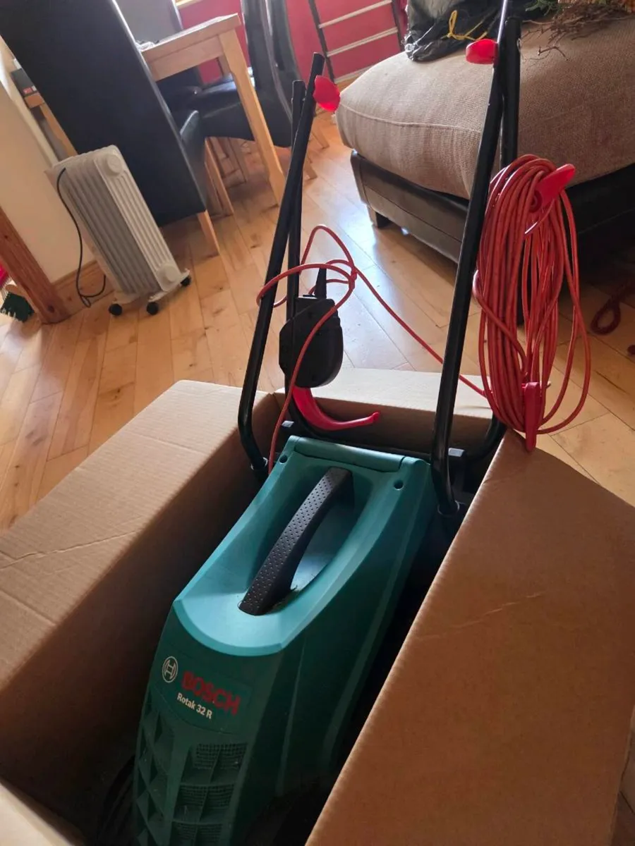 Lawnmower - Image 3