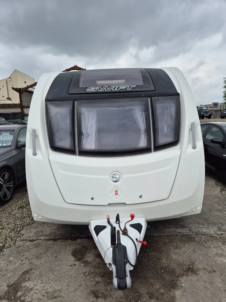🦏 2017 swift kudos 4 Berth.fixed bed.top of range - Image 4