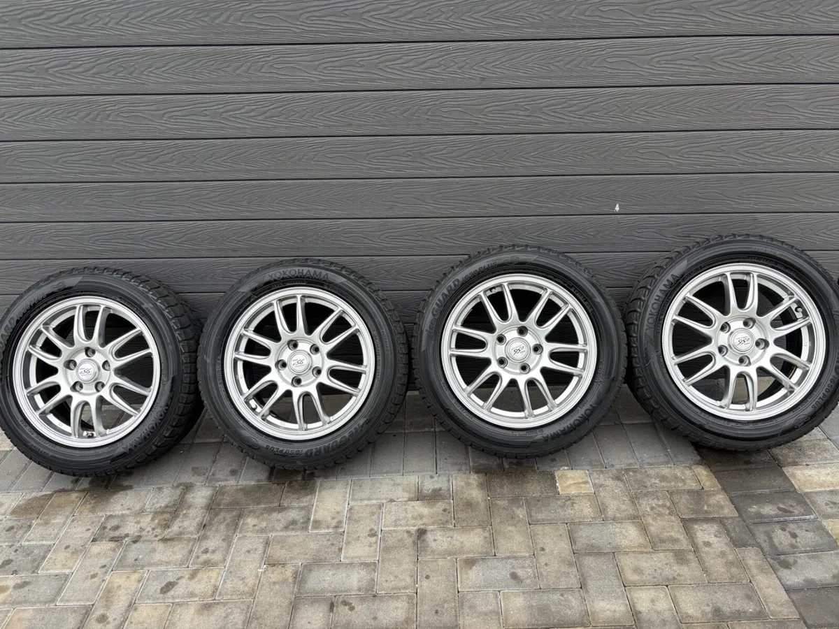 BIG SELECTION VOLKSWAGEN GOLF/CADDY ALLOYS & TYRES - Image 3