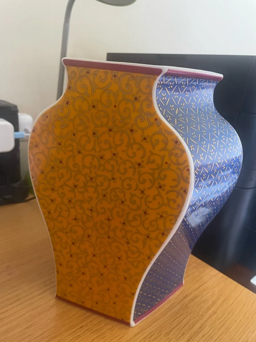 Rosenthal Studio Linie Kusumam Porcelain Vase - Image 1