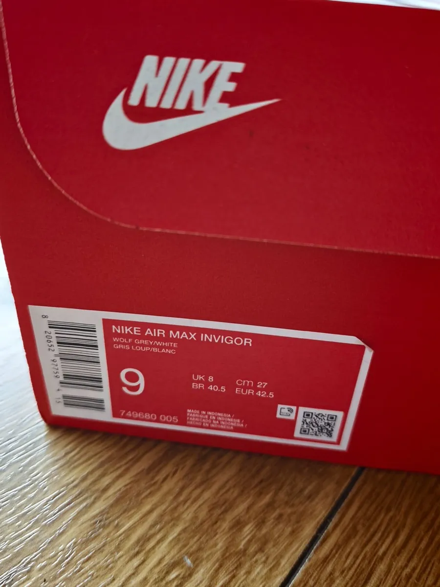 Nike Air Max Invigor - Image 3