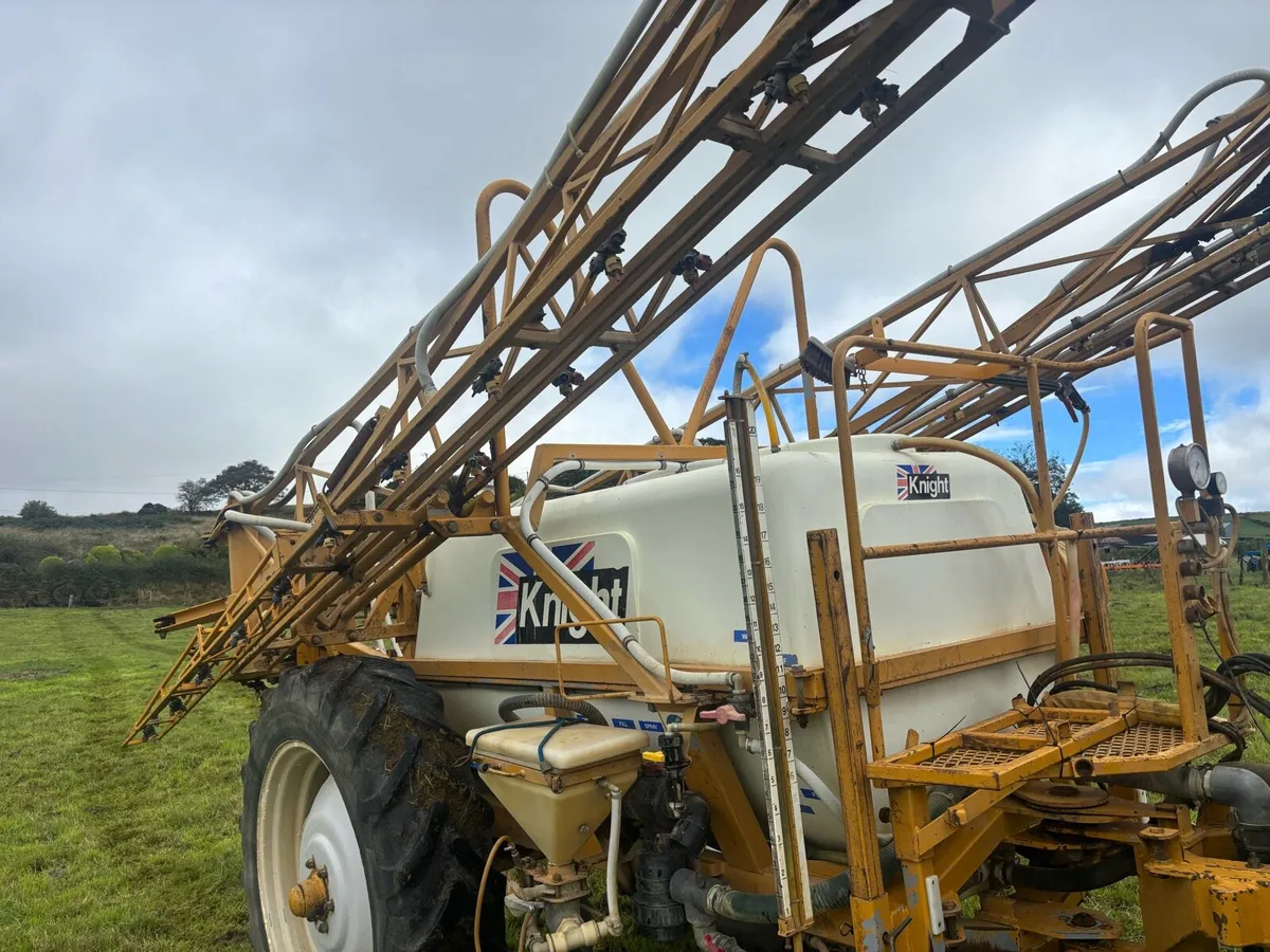 Knight Trailed Sprayer - Image 1