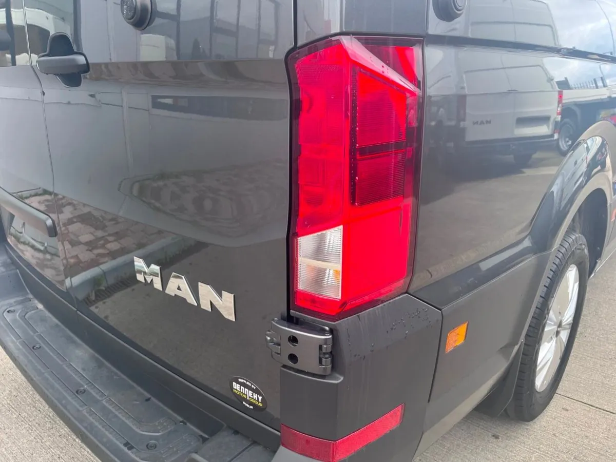 Man TGE 3.180 FWD Medium wheelbase High roof - Image 3