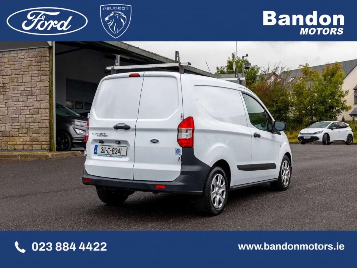 Ford Transit Courier 2021 Ford Transit Courier Tre - Image 4