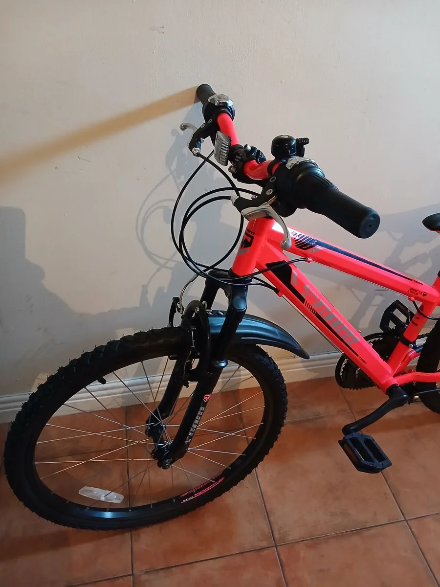 Bicycle - Image 2