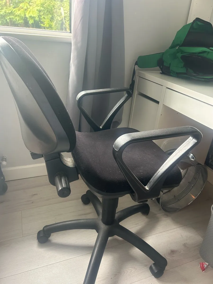Office chair - Image 4