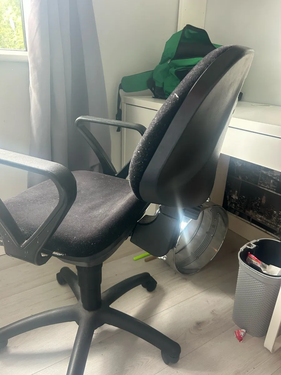 Office chair - Image 2