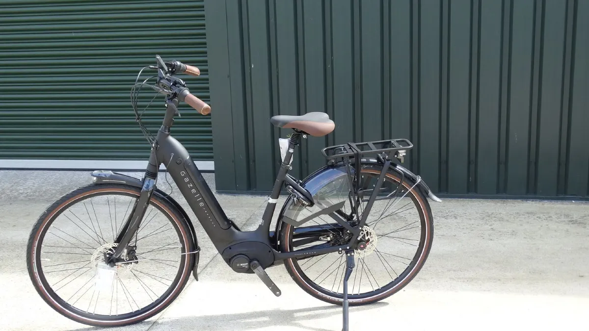 Brand New Gazelle Grenoble C8+ HMB E-Bike - Image 1