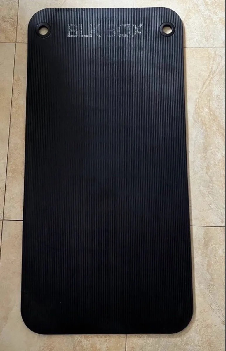 Blk box mats - Image 1