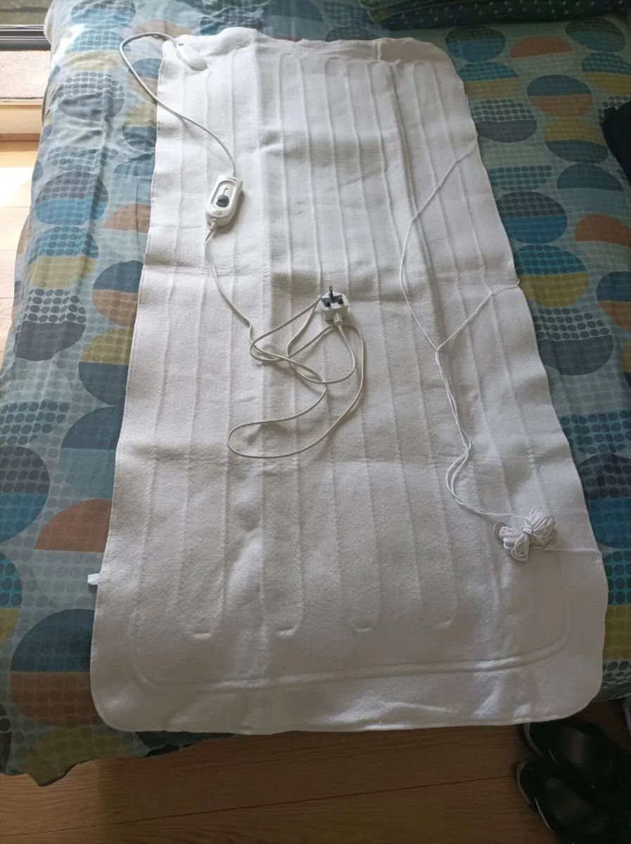 Electric underblanket - Image 1