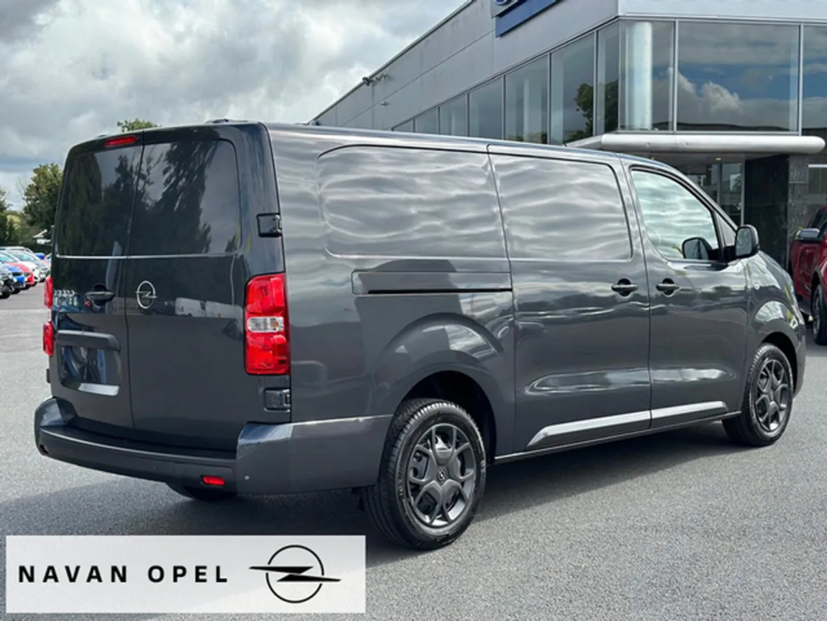 Opel Vivaro All-New Opel Vivaro Sportive 1.5 TD 12 - Image 2