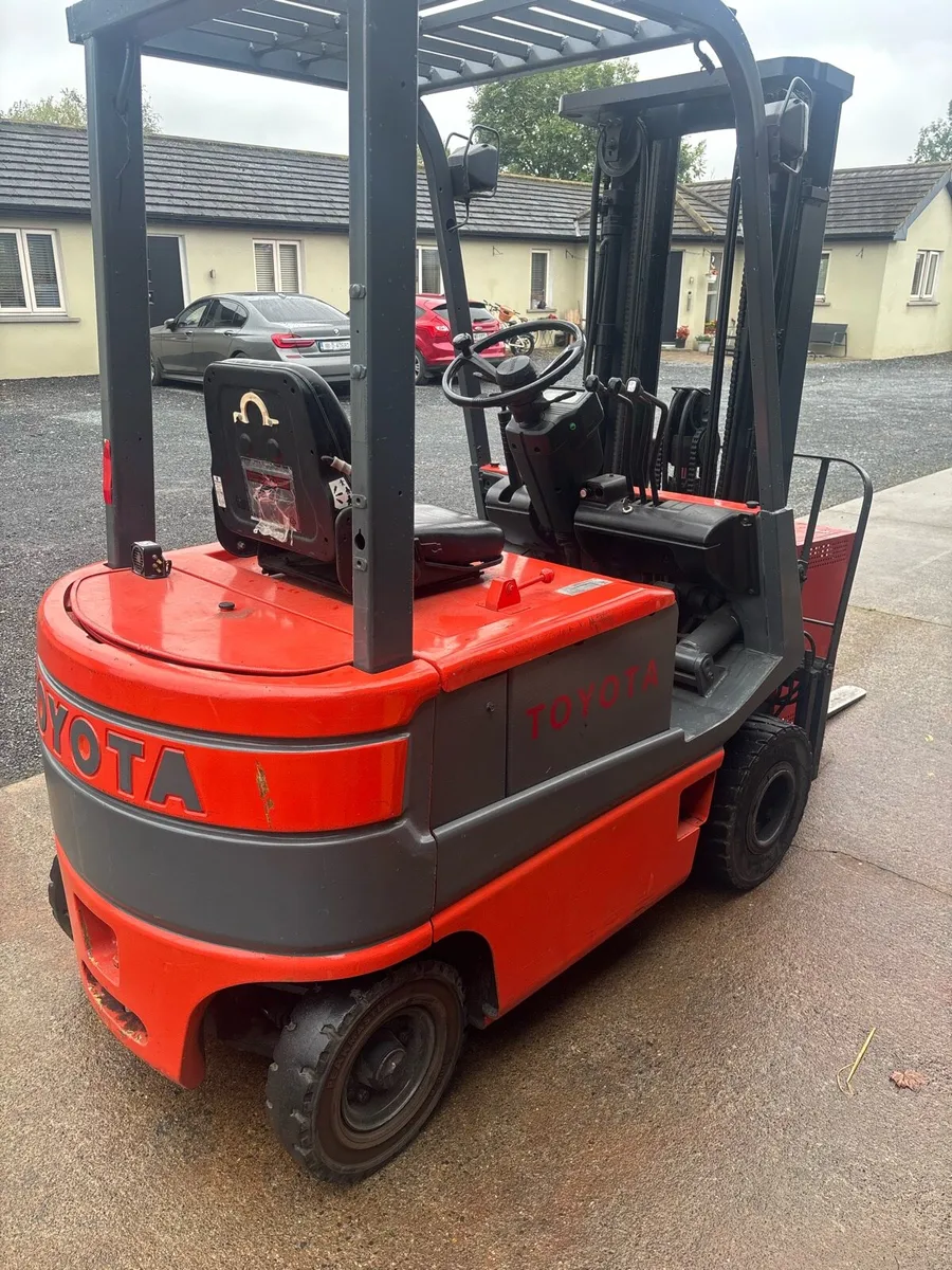 Forklift - Image 1