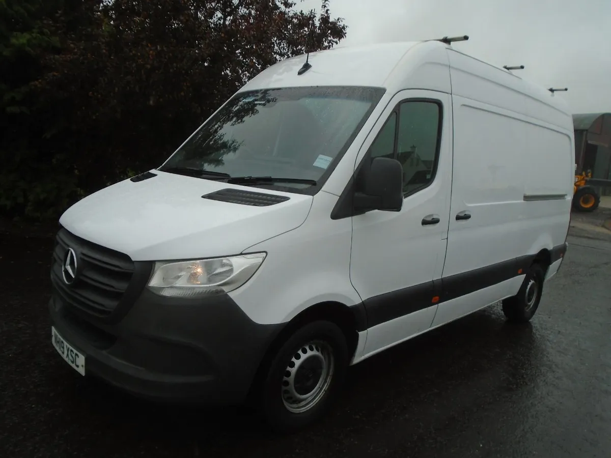 2019 Mercedes-Benz Sprinter 314CDI MWB HR RWD - Image 3
