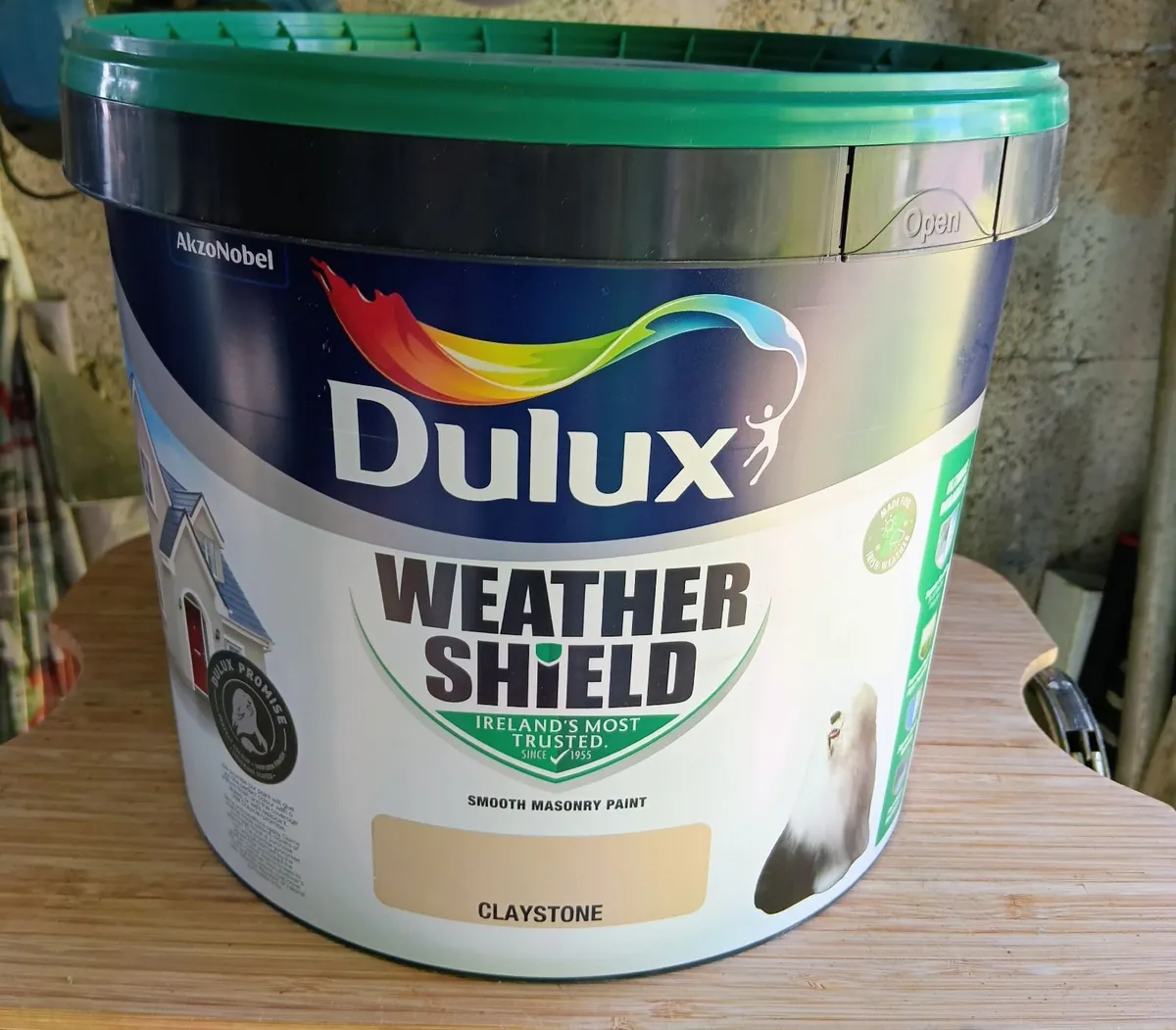 Masonry Paint - Image 1
