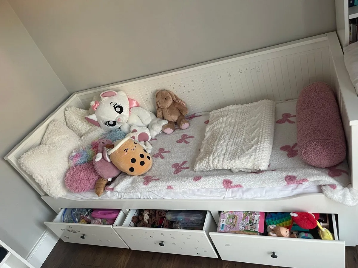 IKEA HEMNES White Daybed with 3 Storage Drawers - Image 3