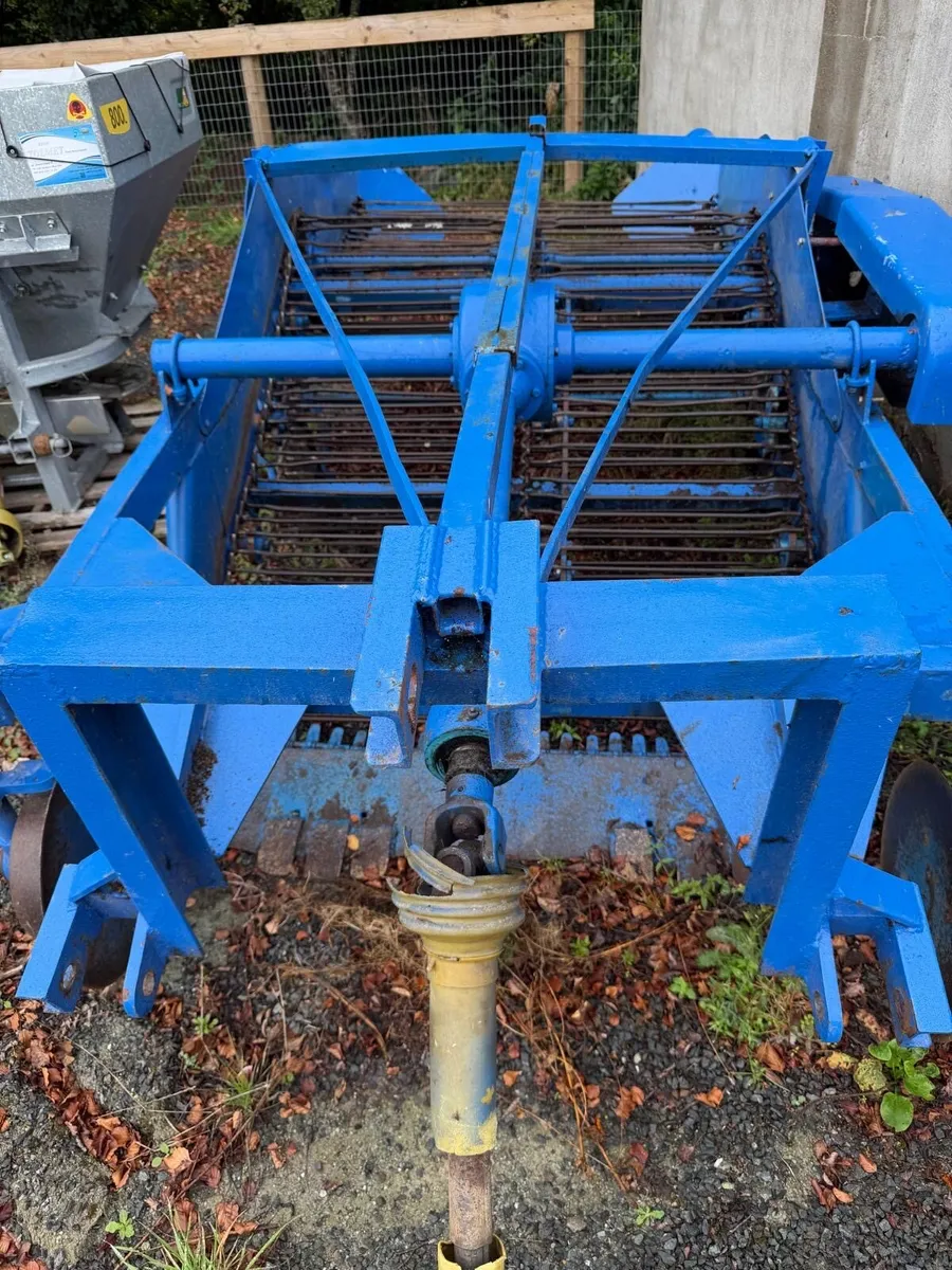 Twin Drill Potato Digger - Image 1