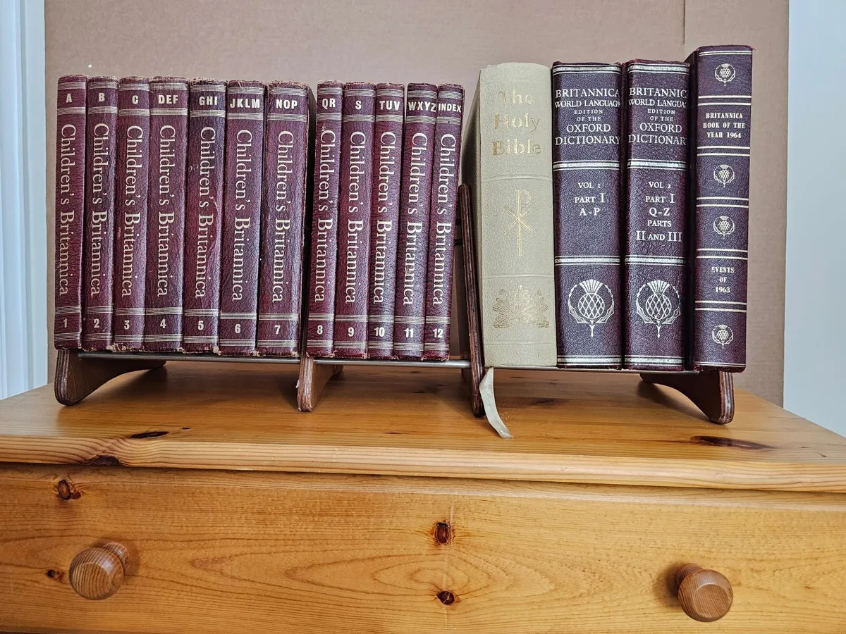 Encyclopaedias - Image 2