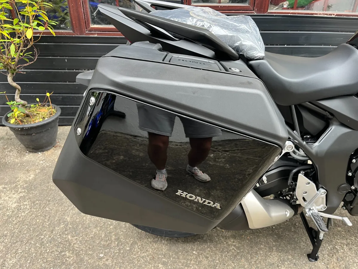2026 Honda CB1000 GT @ Meskells - Image 4