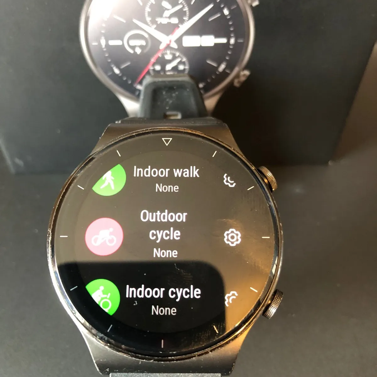 Huawei GT2 Pro sports watch - Image 4