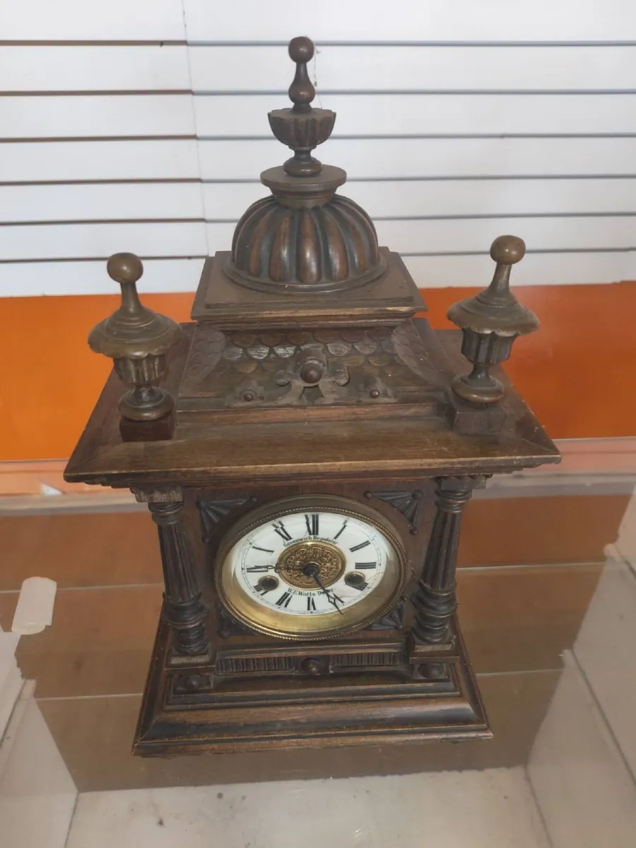 Mantle/Table Clock - Image 1