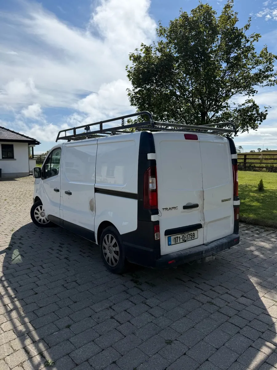 Renault Trafic 2017 - Image 3
