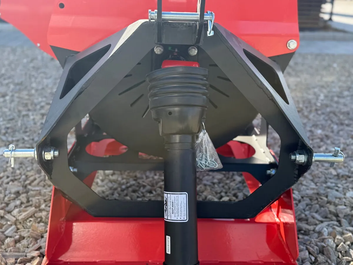 NEW | PTO Tractor Wood chipper 25-65 HP CAT. 1 - Image 3