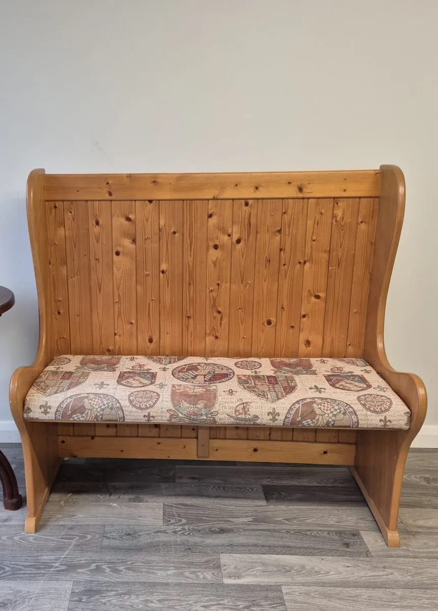 Bar seating and table. - Image 1