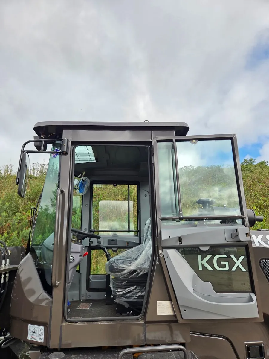 NEW KGX K832 Loading Shovel Front Wheeled Loader! - Image 2