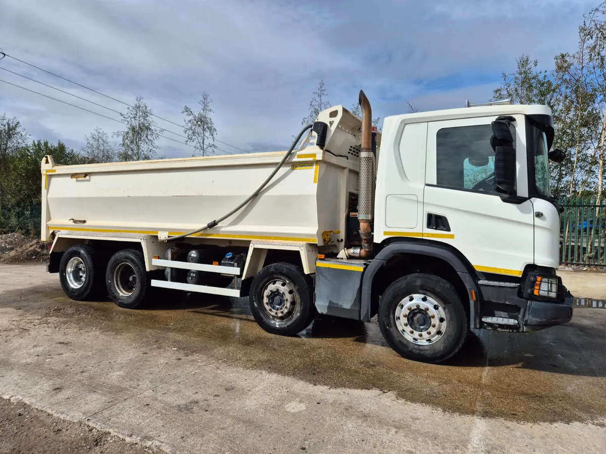2022 (72) SCANIA P410 XT 8X4 STEEL TIPPER3 - Image 2
