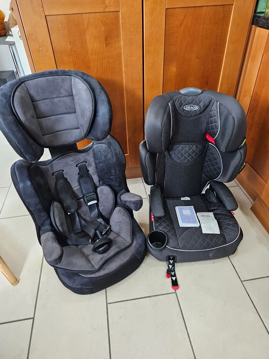 child seats - Image 1