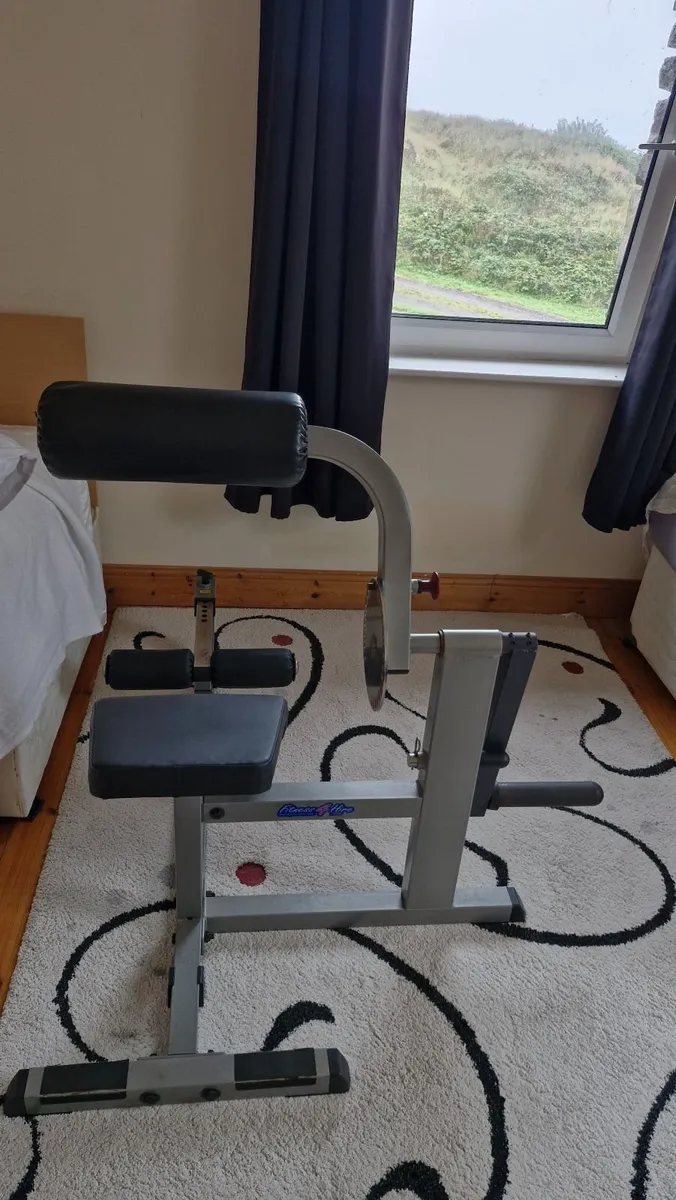 Home gym few items left! - Image 2