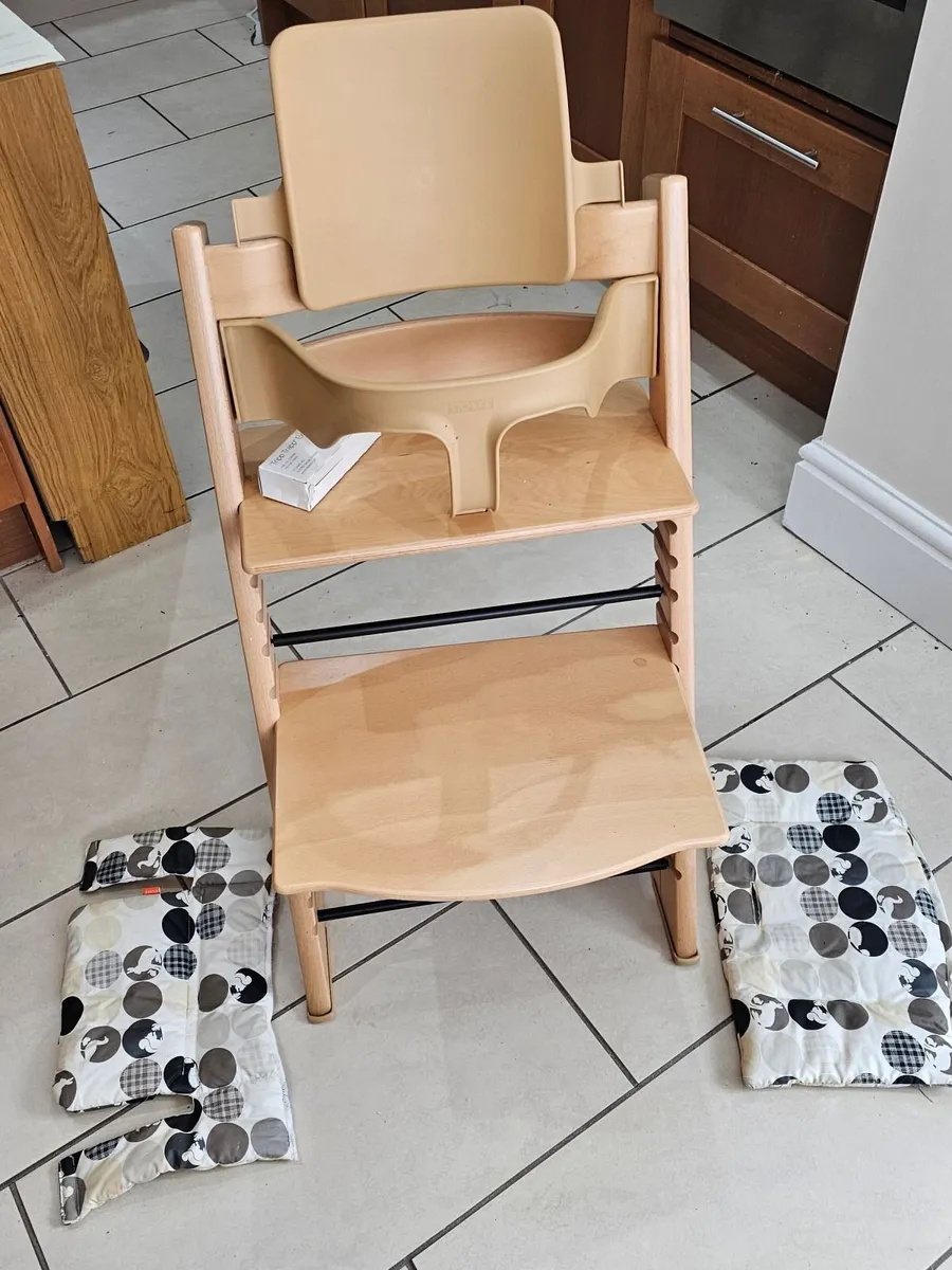 child seats - Image 4